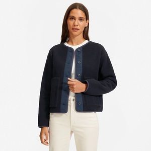 Everlane The Renew Teddy Liner (M) in Navy